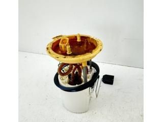 bontott VW PASSAT B7 Üzemanyag Szivattyú