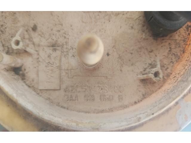 bontott VW PASSAT B7 Üzemanyag Szivattyú