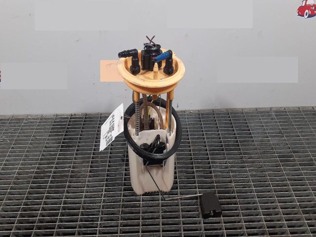 bontott VW PASSAT B7 Üzemanyag Szivattyú