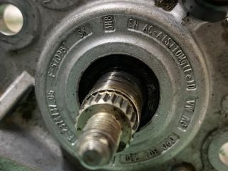 bontott VW PASSAT B7 Váltó Kulissza