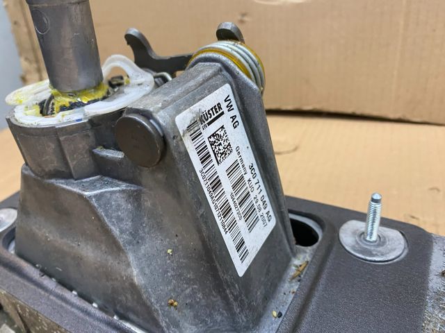 bontott VW PASSAT B7 Váltó Kulissza