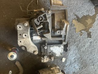 bontott VW PASSAT B7 Váltó (Mechanikus)