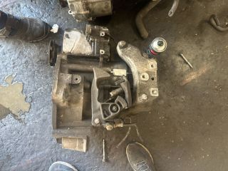 bontott VW PASSAT B7 Váltó (Mechanikus)