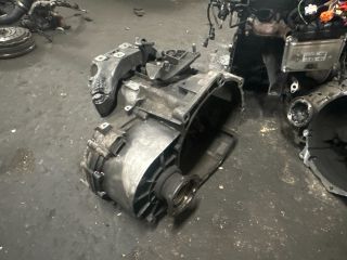 bontott VW PASSAT B7 Váltó (Mechanikus)