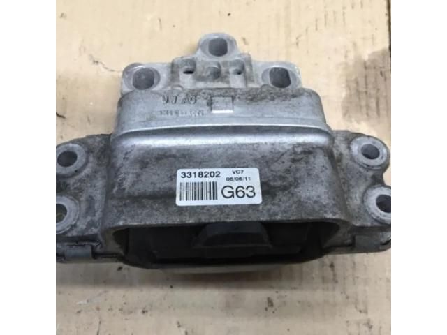 bontott VW PASSAT B7 Váltó Tartó Bak (Pozíciófüggetlen)