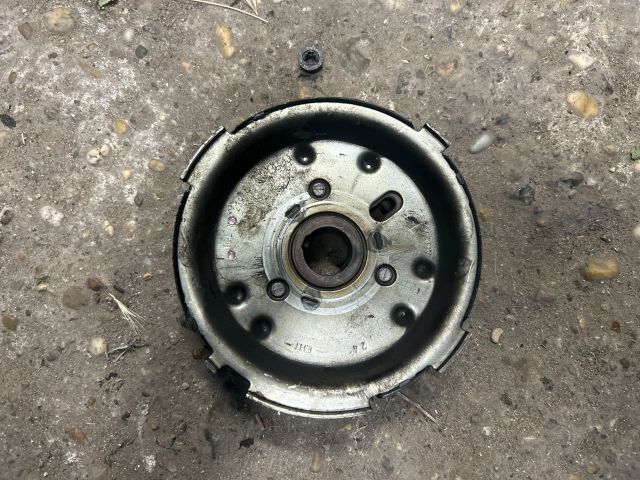 bontott VW PASSAT B7 Vezérműkerék