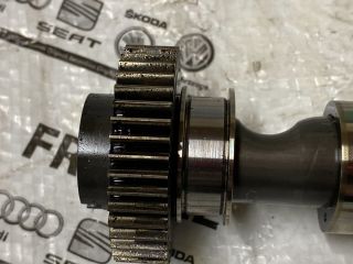 bontott VW PASSAT B7 Vezérműtengely (Magában)