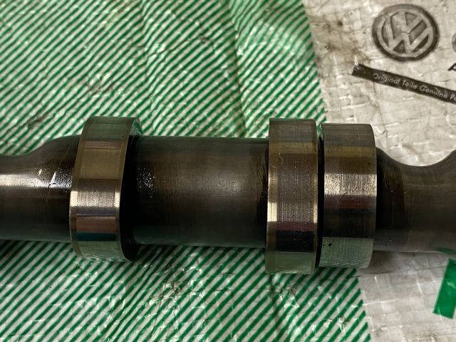 bontott VW PASSAT B7 Vezérműtengely (Magában)