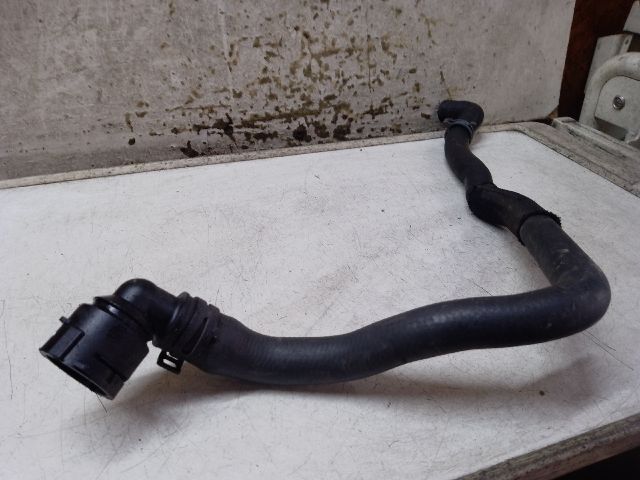 bontott VW PASSAT B7 Vízcső