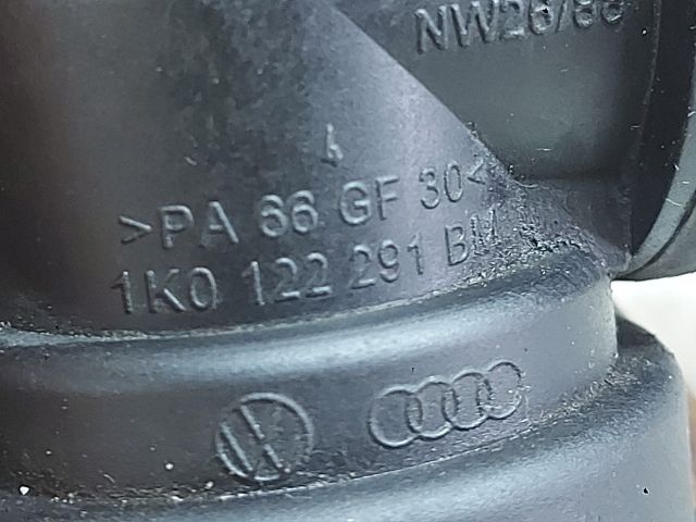 bontott VW PASSAT B7 Vízcső