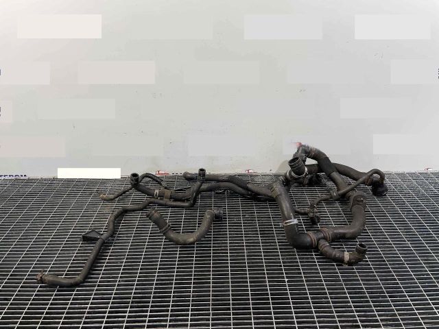 bontott VW PASSAT B7 Vízcső