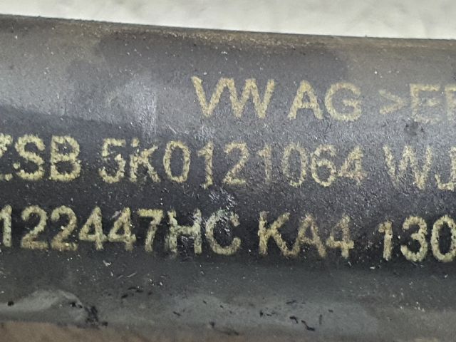 bontott VW PASSAT B7 Vízcső