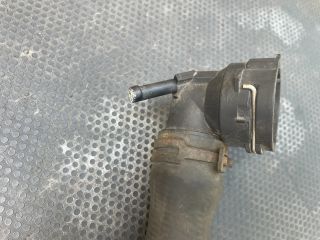 bontott VW PASSAT B7 Vízhűtő Cső Felső