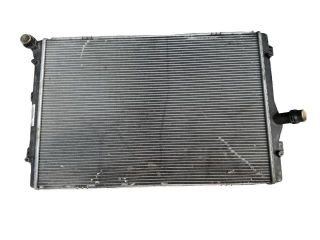 bontott VW PASSAT B7 Vízhűtő Radiátor (Klímás)