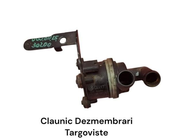 bontott VW PASSAT B7 Vízpumpa