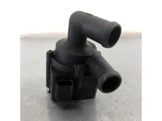 bontott VW PASSAT B7 Vízpumpa