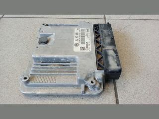 bontott VW PASSAT B7 Motorvezérlő