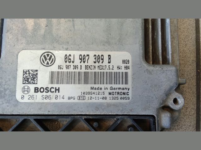bontott VW PASSAT B7 Motorvezérlő