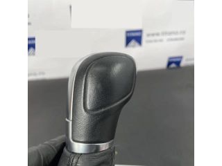 bontott VW PASSAT B7 Automata Váltókar