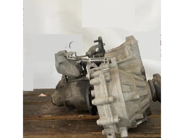 bontott VW PASSAT B7 Váltó (Mechanikus)