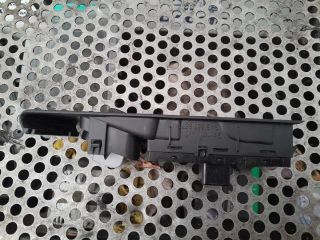 bontott VW PASSAT B7 Ablakemelő Kapcsoló Négyes / Kettes