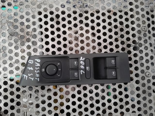 bontott VW PASSAT B7 Ablakemelő Kapcsoló Négyes / Kettes