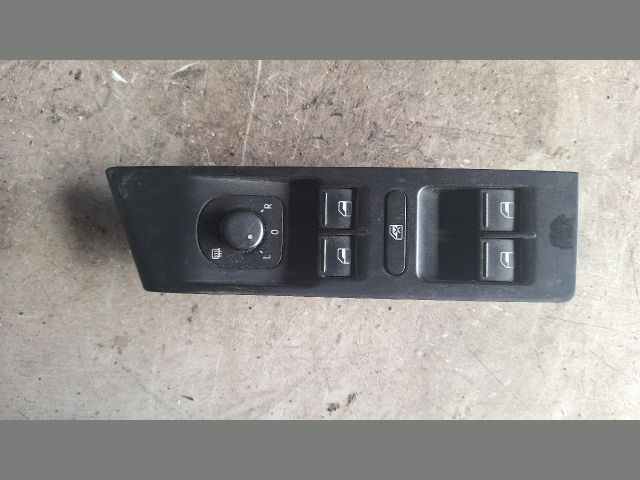 bontott VW PASSAT B7 Ablakemelő Kapcsoló Négyes / Kettes