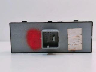 bontott VW PASSAT B7 Ablakemelő Kapcsoló Négyes / Kettes