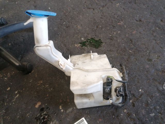 bontott VW PASSAT B7 Ablakmosó Tartály