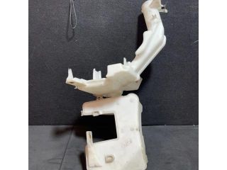 bontott VW PASSAT B7 Ablakmosó Tartály