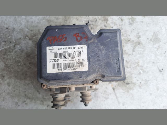 bontott VW PASSAT B7 ABS / ABR / ESP Pumpa