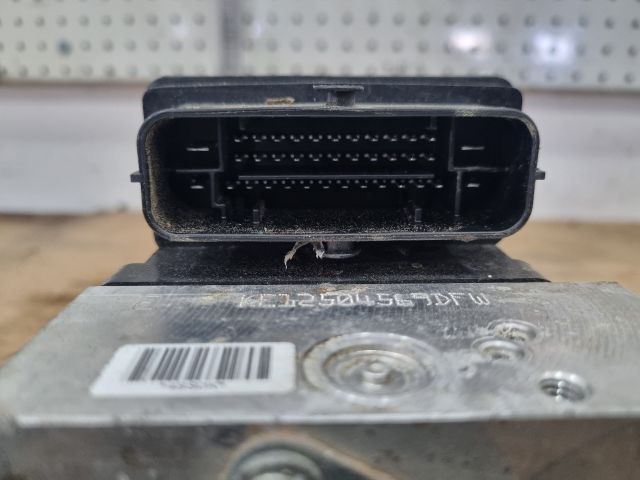 bontott VW PASSAT B7 ABS Kocka