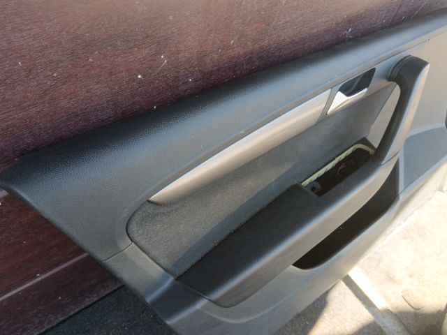bontott VW PASSAT B7 Ajtó Kárpit Szett