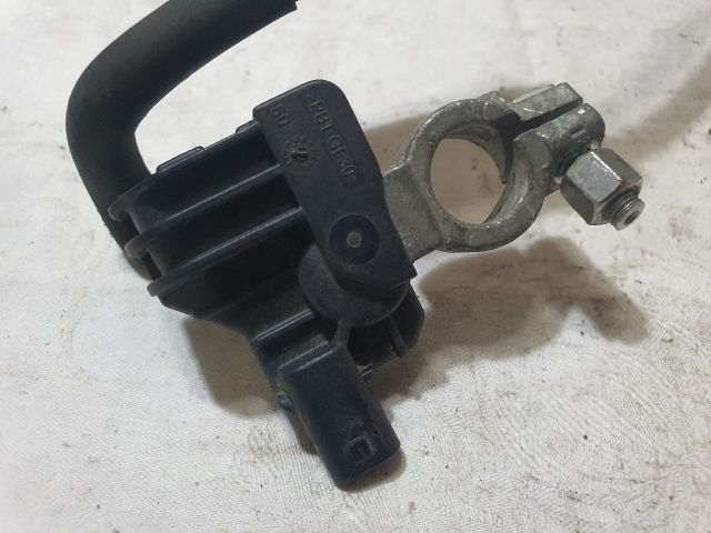 bontott VW PASSAT B7 Akkumulátor Saru Elektronikával