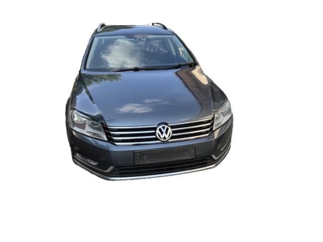 bontott VW PASSAT B7 Akkumulátor Saru