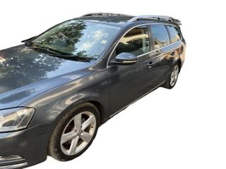 bontott VW PASSAT B7 Akkumulátor Saru