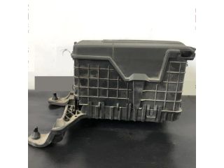 bontott VW PASSAT B7 Akkumulátor Tartó