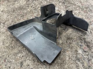 bontott VW PASSAT B7 Alsó Hűtő Légterelő