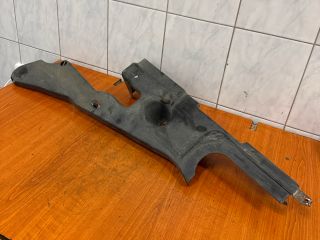 bontott VW PASSAT B7 Alsó Padlólemez Burkolat