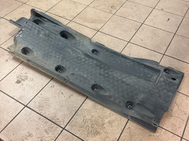 bontott VW PASSAT B7 Alsó Padlólemez Burkolat