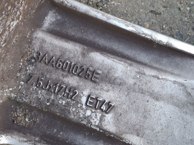 bontott VW PASSAT B7 Alufelni (1 db)