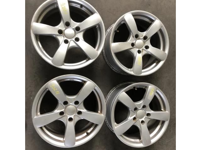 bontott VW PASSAT B7 Alufelni Szett