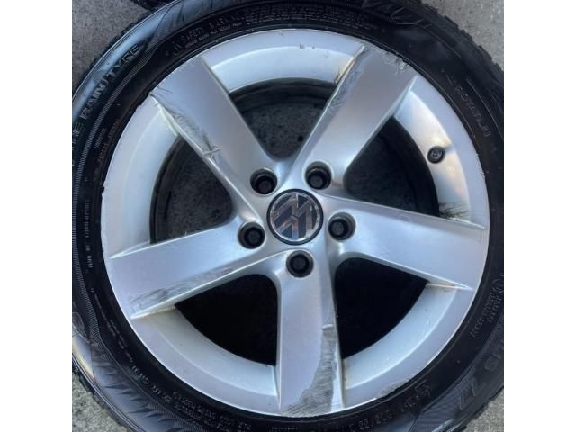 bontott VW PASSAT B7 Alufelni Szett