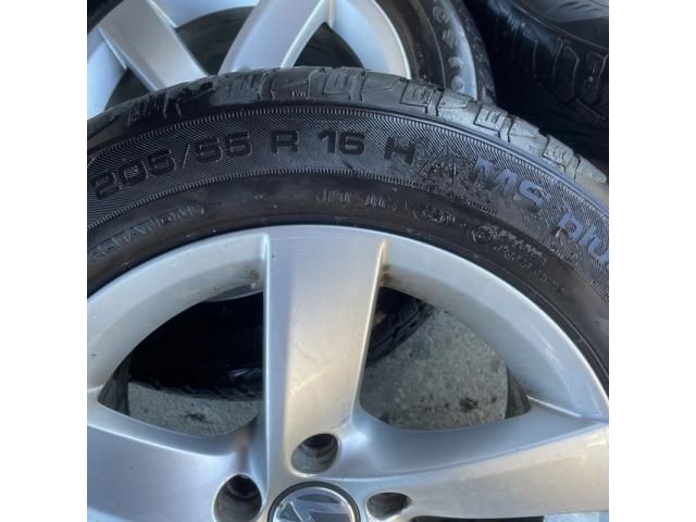 bontott VW PASSAT B7 Alufelni Szett