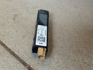 bontott VW PASSAT B7 Antenna Erősítő