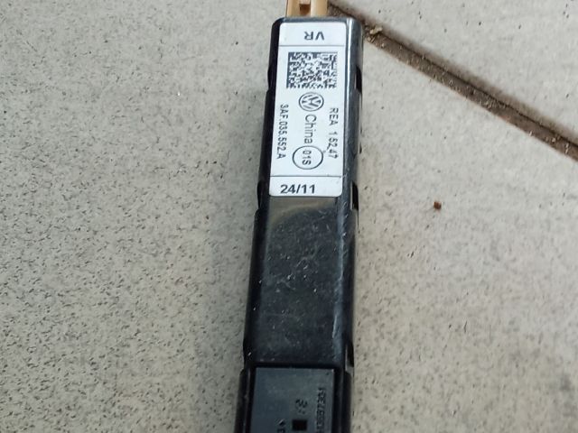 bontott VW PASSAT B7 Antenna Erősítő