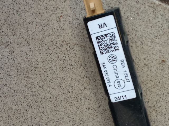 bontott VW PASSAT B7 Antenna Erősítő