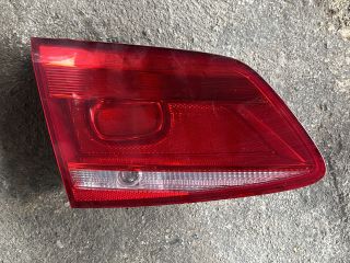 bontott VW PASSAT B7 Bal Belső Hátsó Lámpa