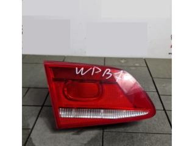 bontott VW PASSAT B7 Bal Belső Hátsó Lámpa