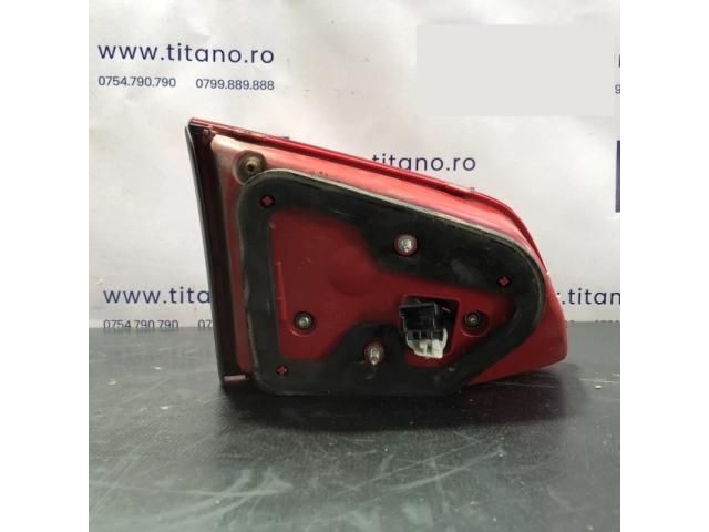 bontott VW PASSAT B7 Bal Belső Hátsó Lámpa